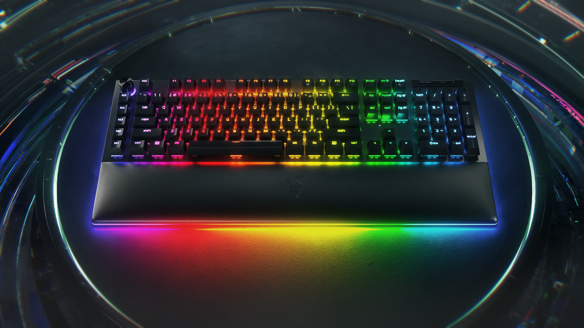 An Illuminating Look at Razer Keyboard Capabilities | TechBytes 360